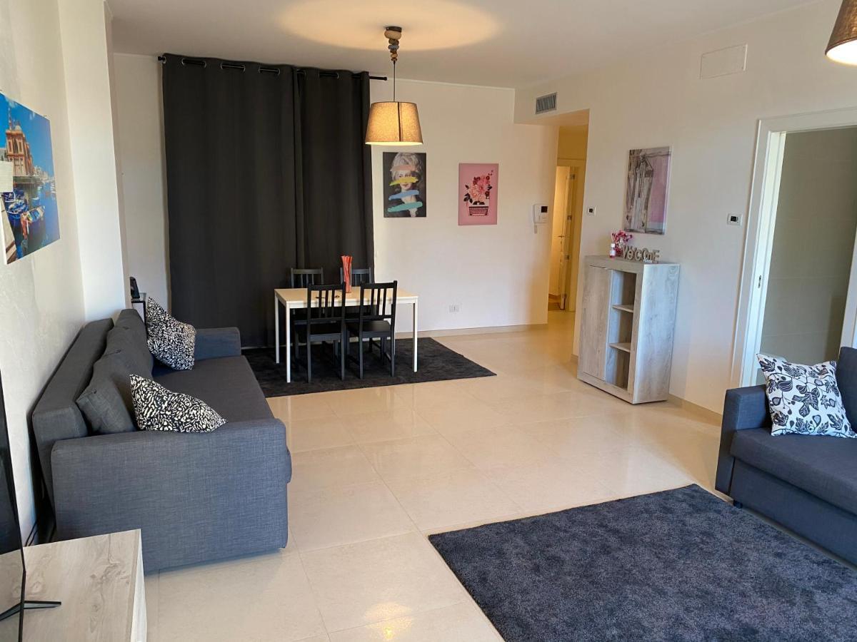 Berga Exclusive Suite 4 Bari Buitenkant foto